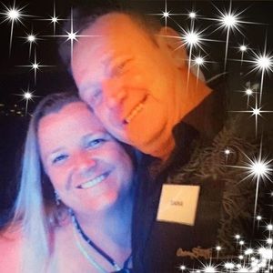 Meet your Posher, Dana